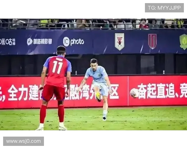 新鹏城与梅州激战五外援上场 廖力生替补登场成焦点 新鹏城与梅州激战五外援上场 廖力生替补登场成焦点